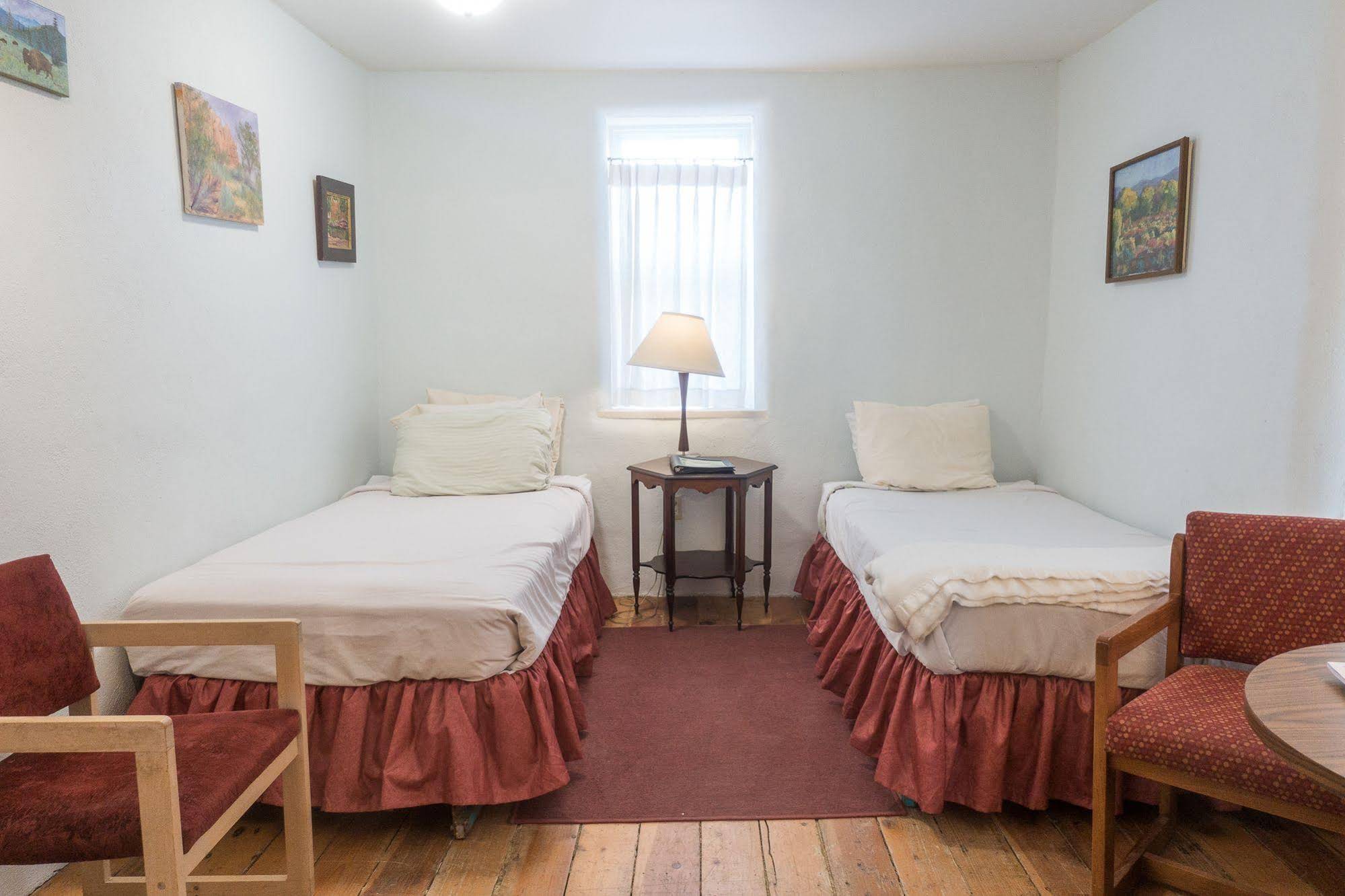 SnowMansion Eco Adventure Lodge & Hostel