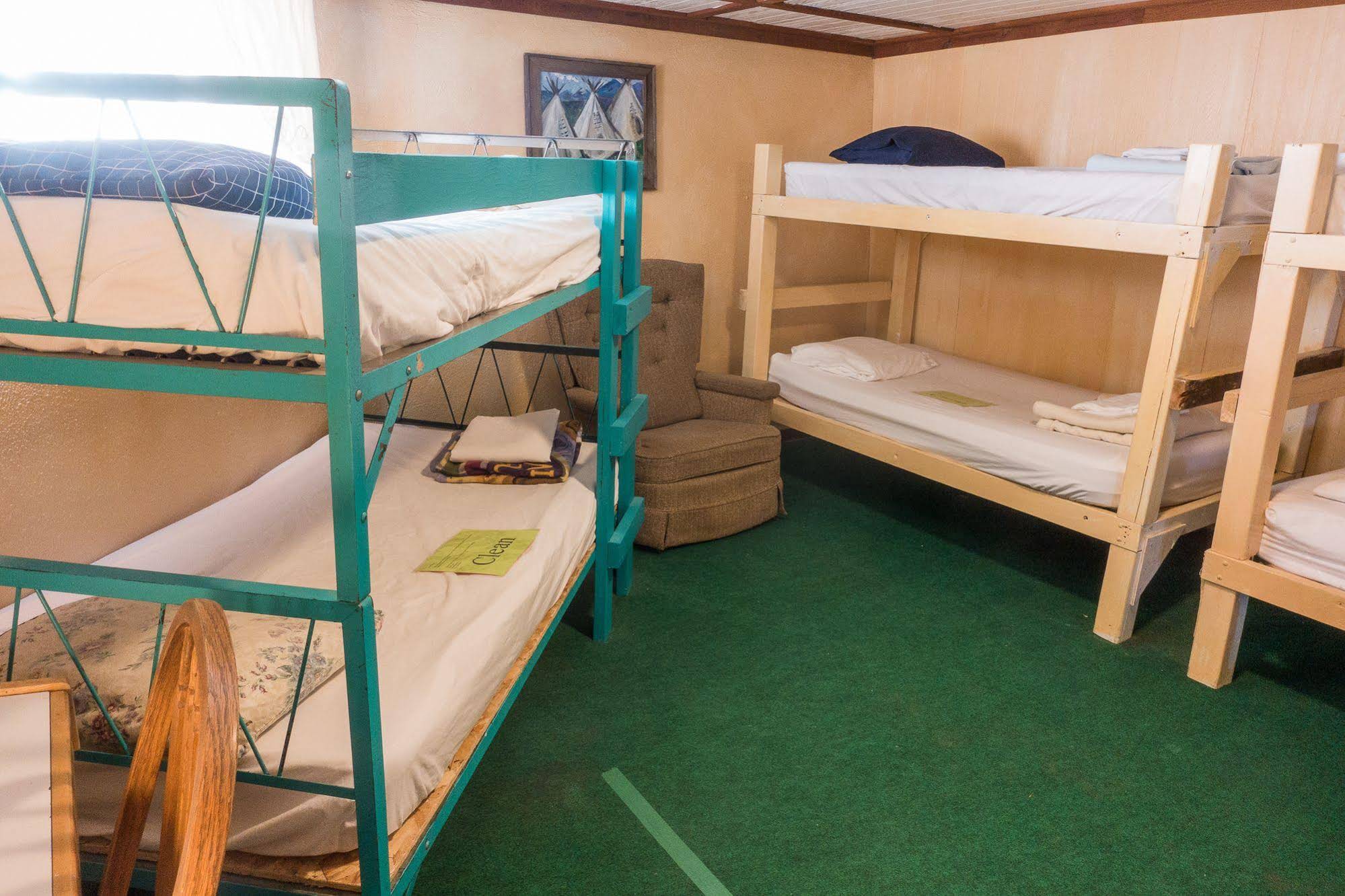 SnowMansion Eco Adventure Lodge & Hostel