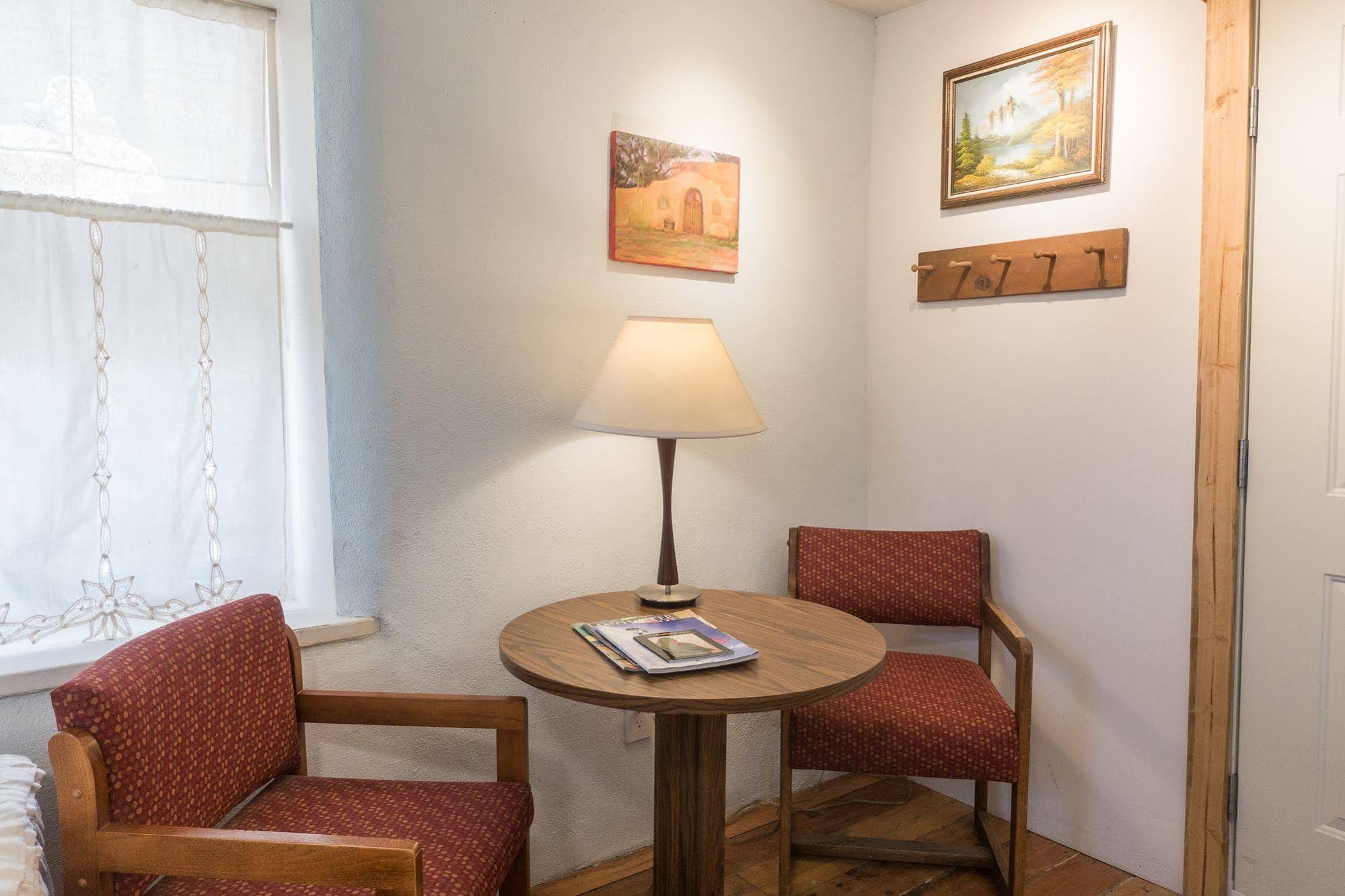 SnowMansion Eco Adventure Lodge & Hostel