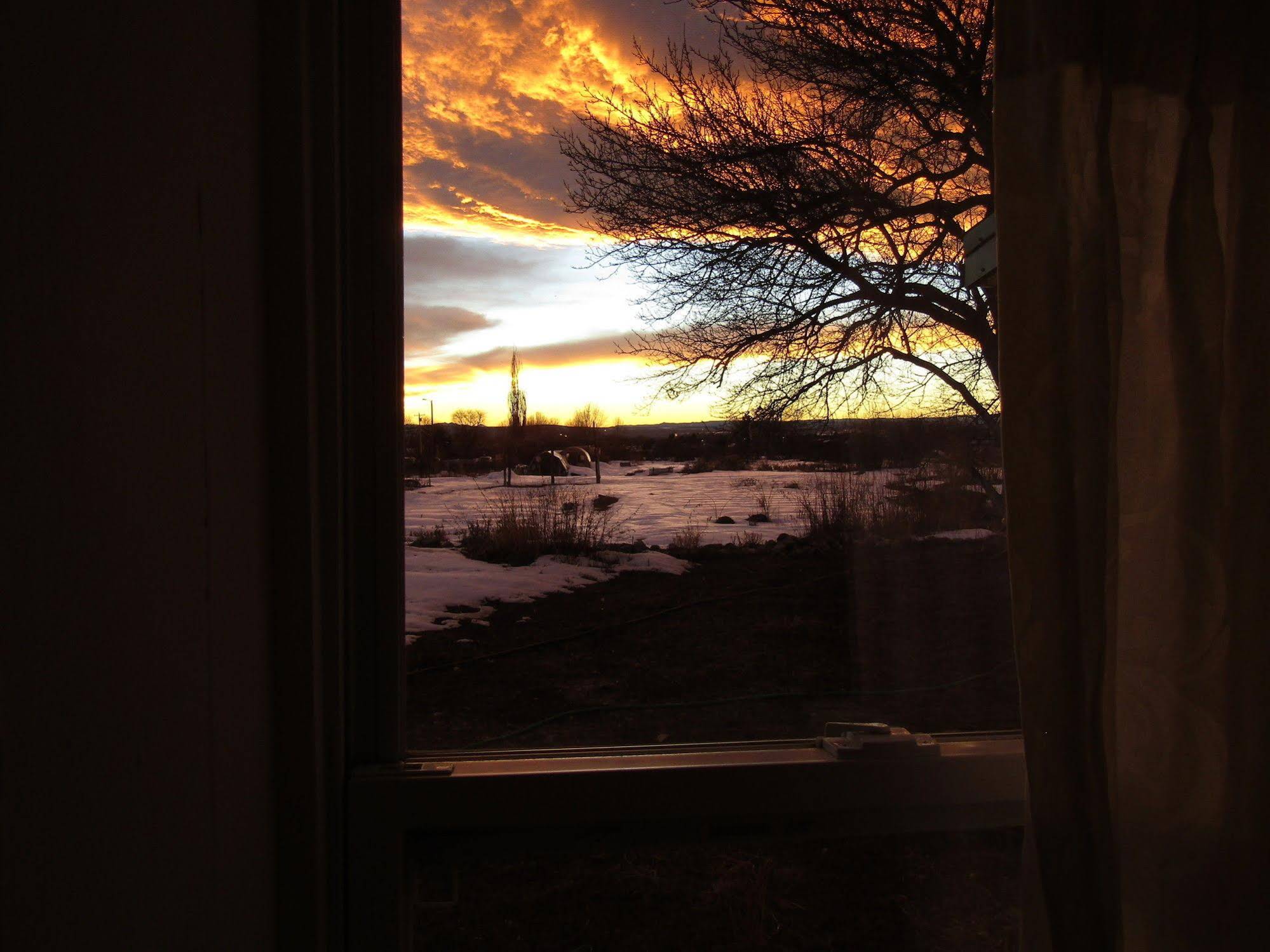 SnowMansion Eco Adventure Lodge & Hostel