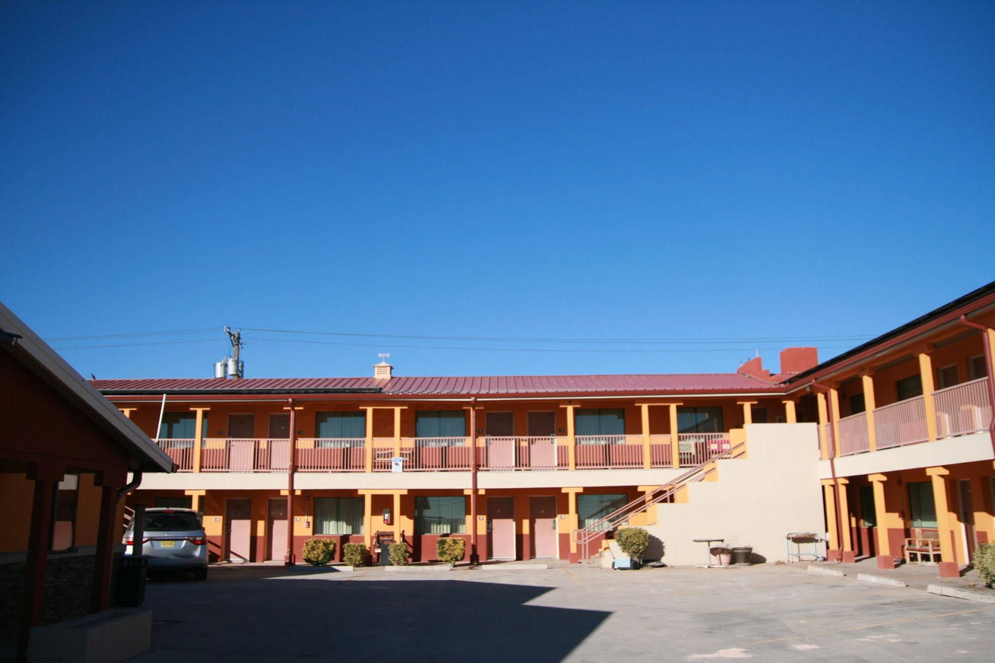Budget Inn