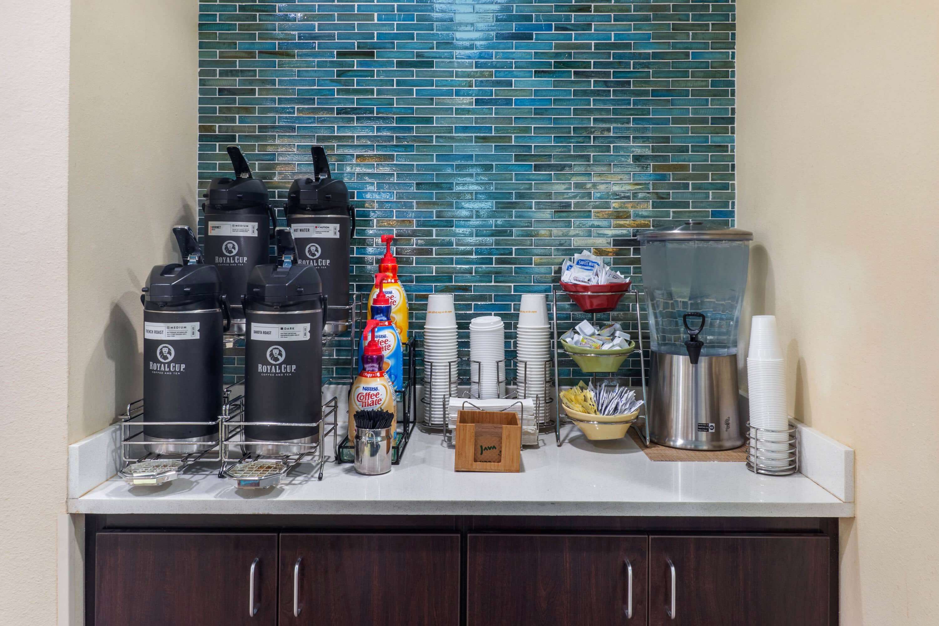 La Quinta Inn & Suites by Wyndham Artesia