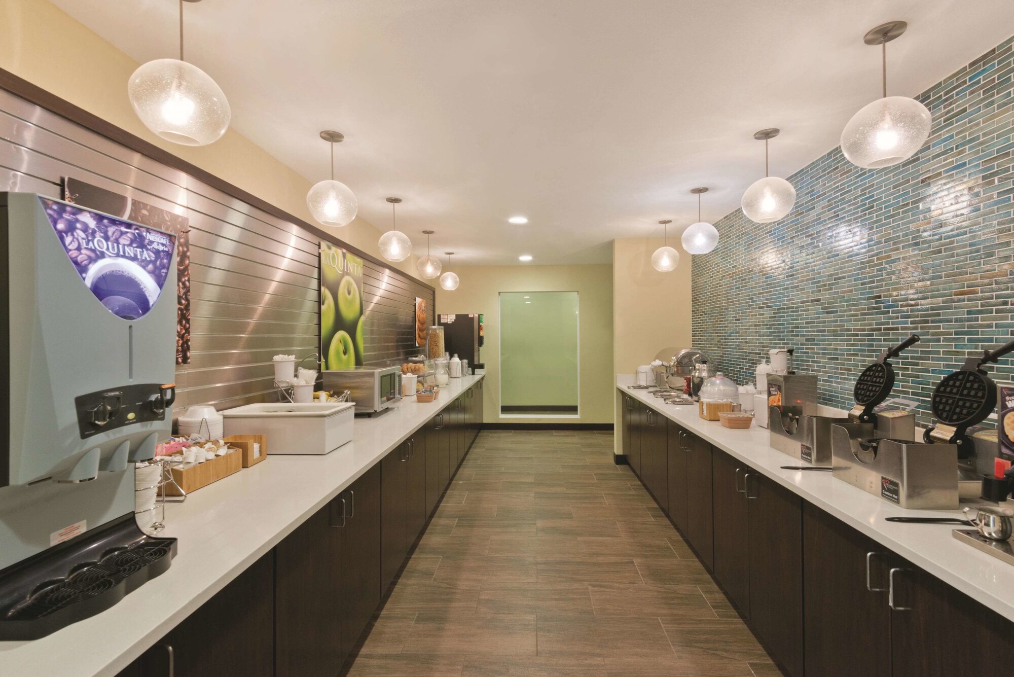 La Quinta Inn & Suites by Wyndham Artesia