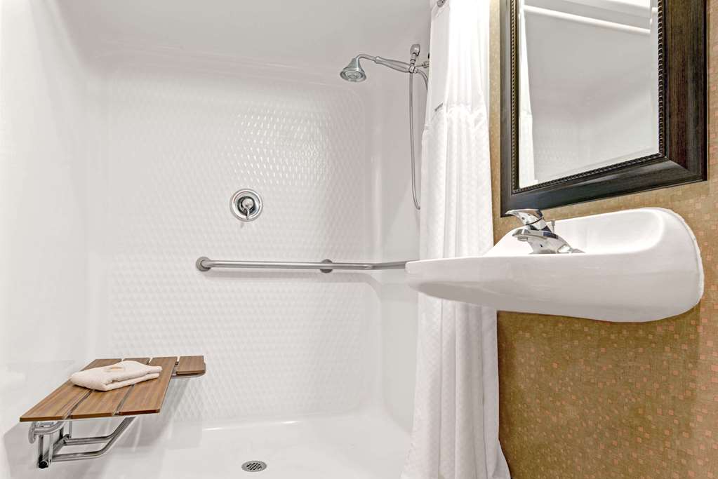 Days Inn by Wyndham Bernalillo