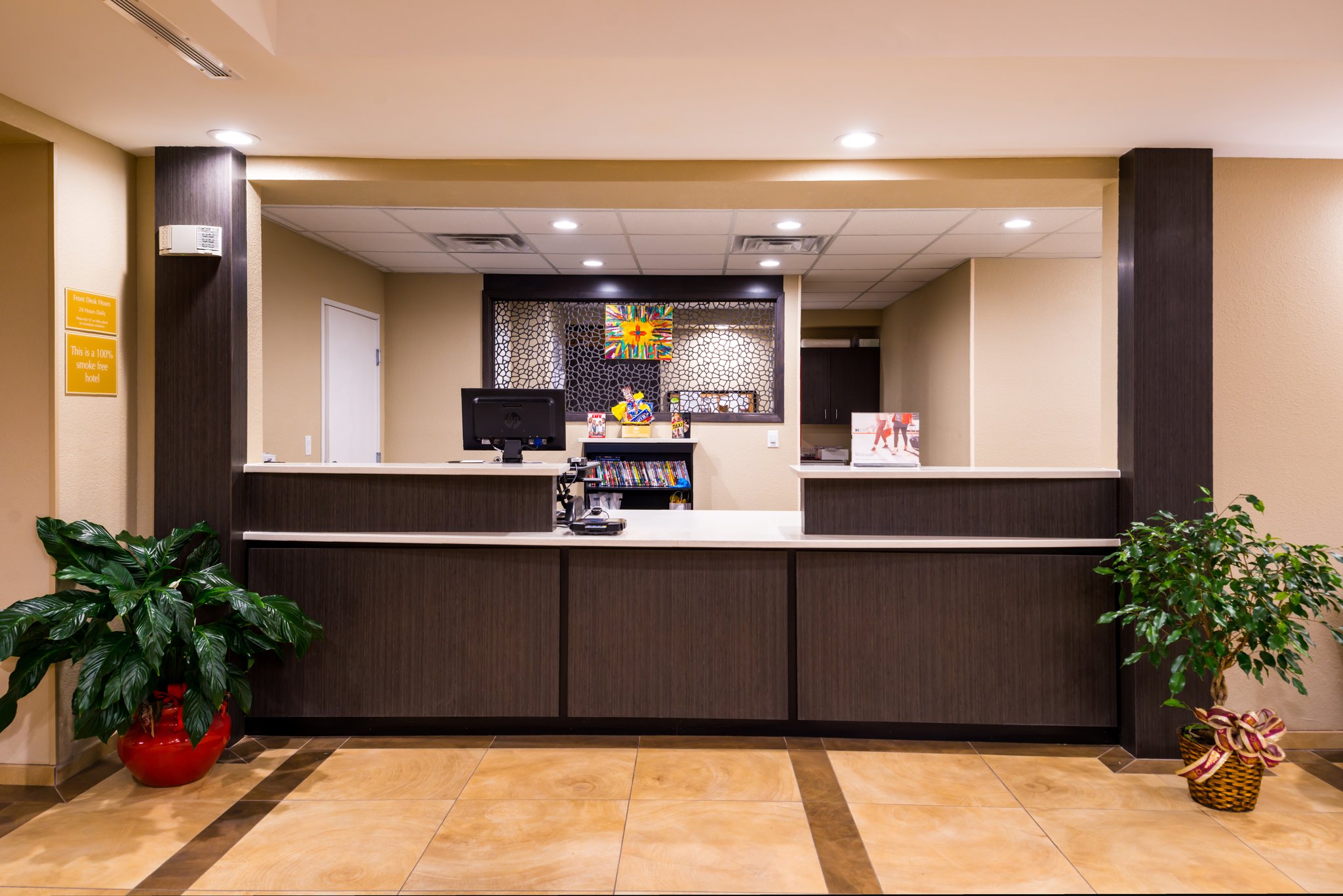Candlewood Suites Carlsbad South