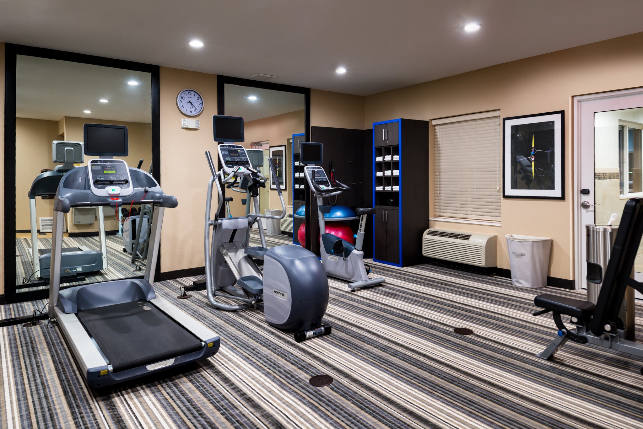 Candlewood Suites Carlsbad South
