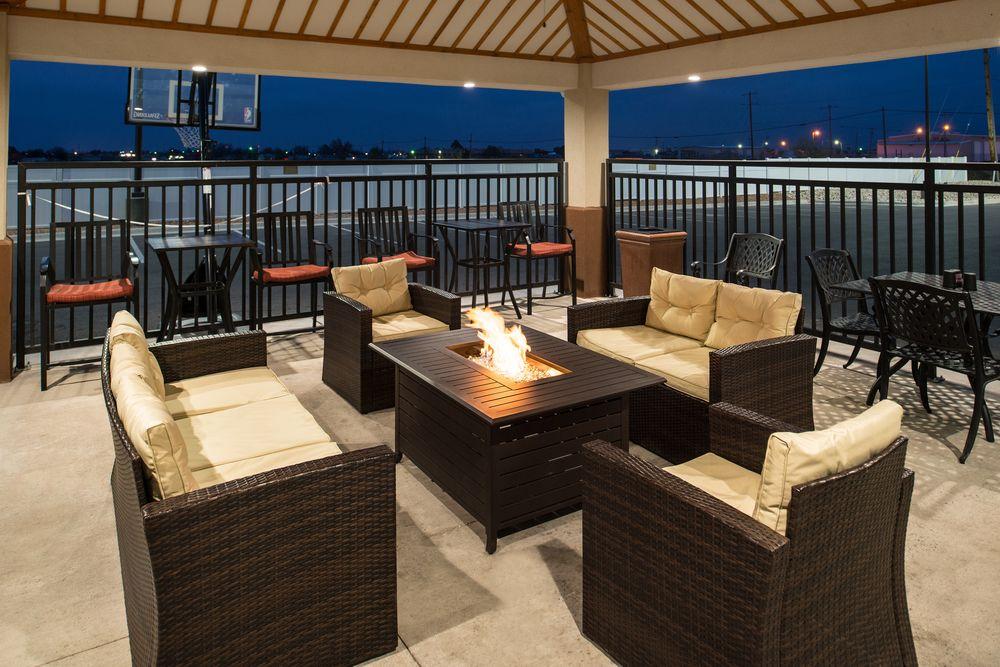 Candlewood Suites Carlsbad South