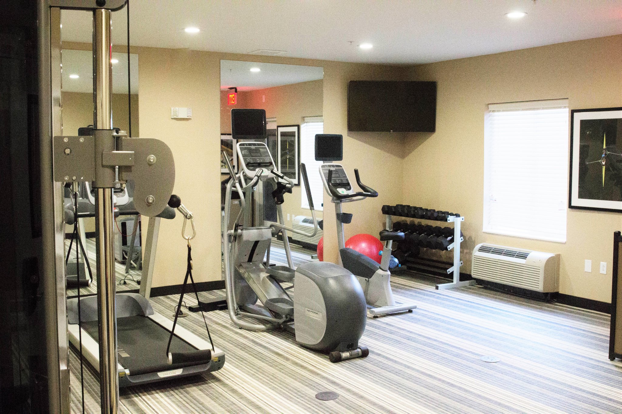 Candlewood Suites Carlsbad South