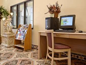 Days Inn by Wyndham Carlsbad