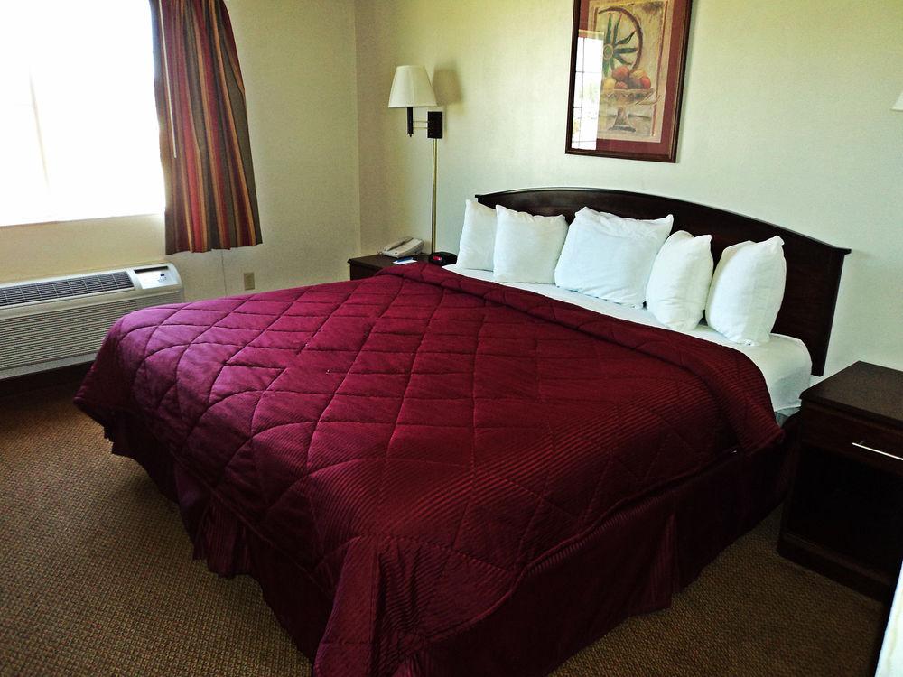 Travelodge by Wyndham Carlsbad NM
