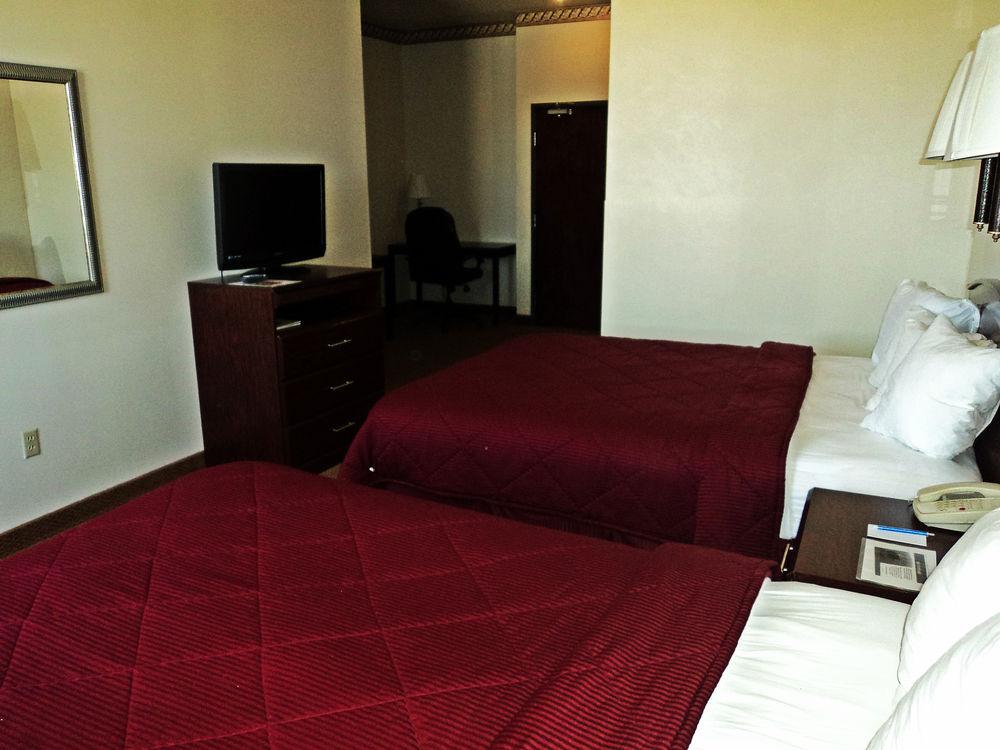 Travelodge by Wyndham Carlsbad NM