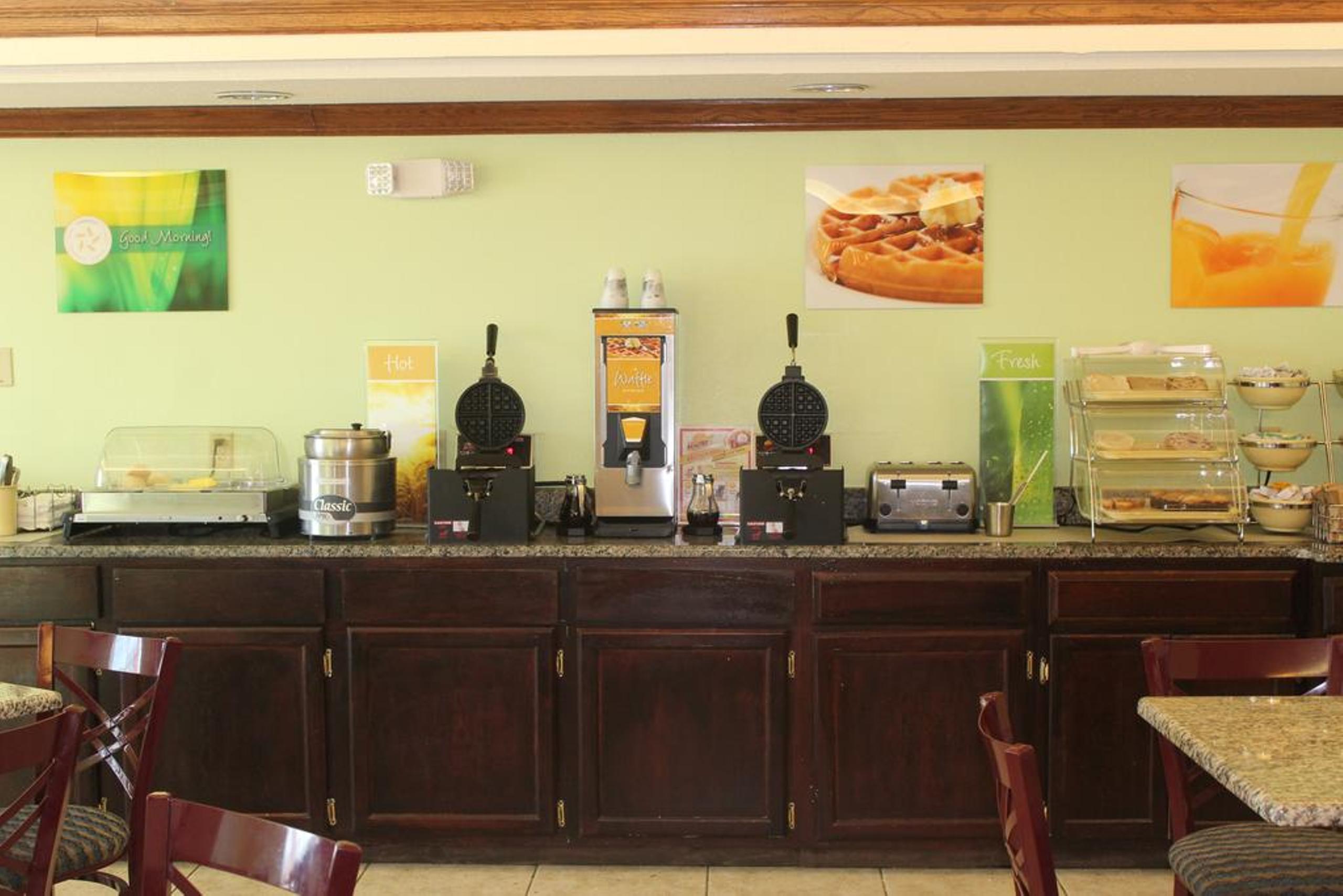 Quality Inn & Suites