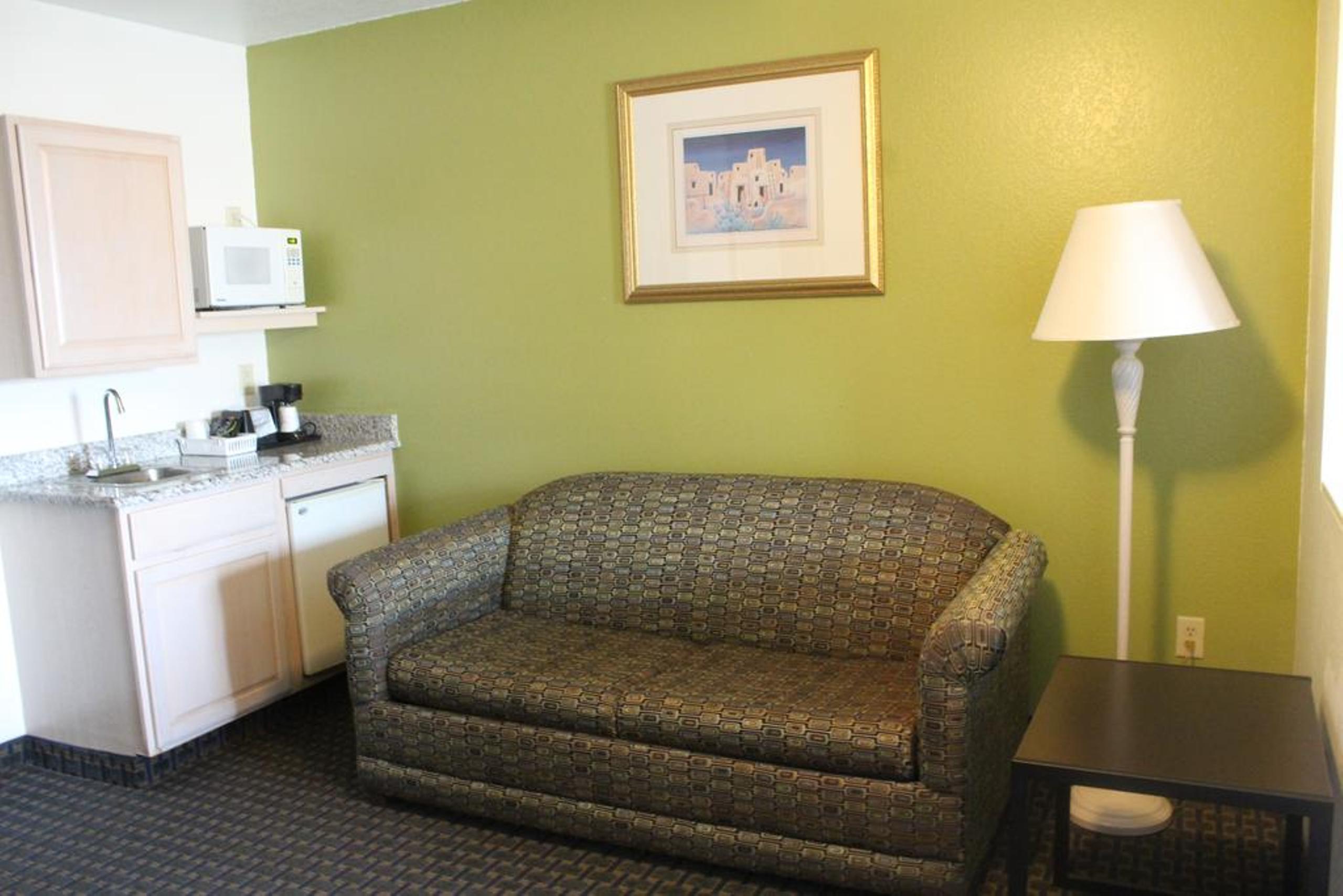 Quality Inn & Suites