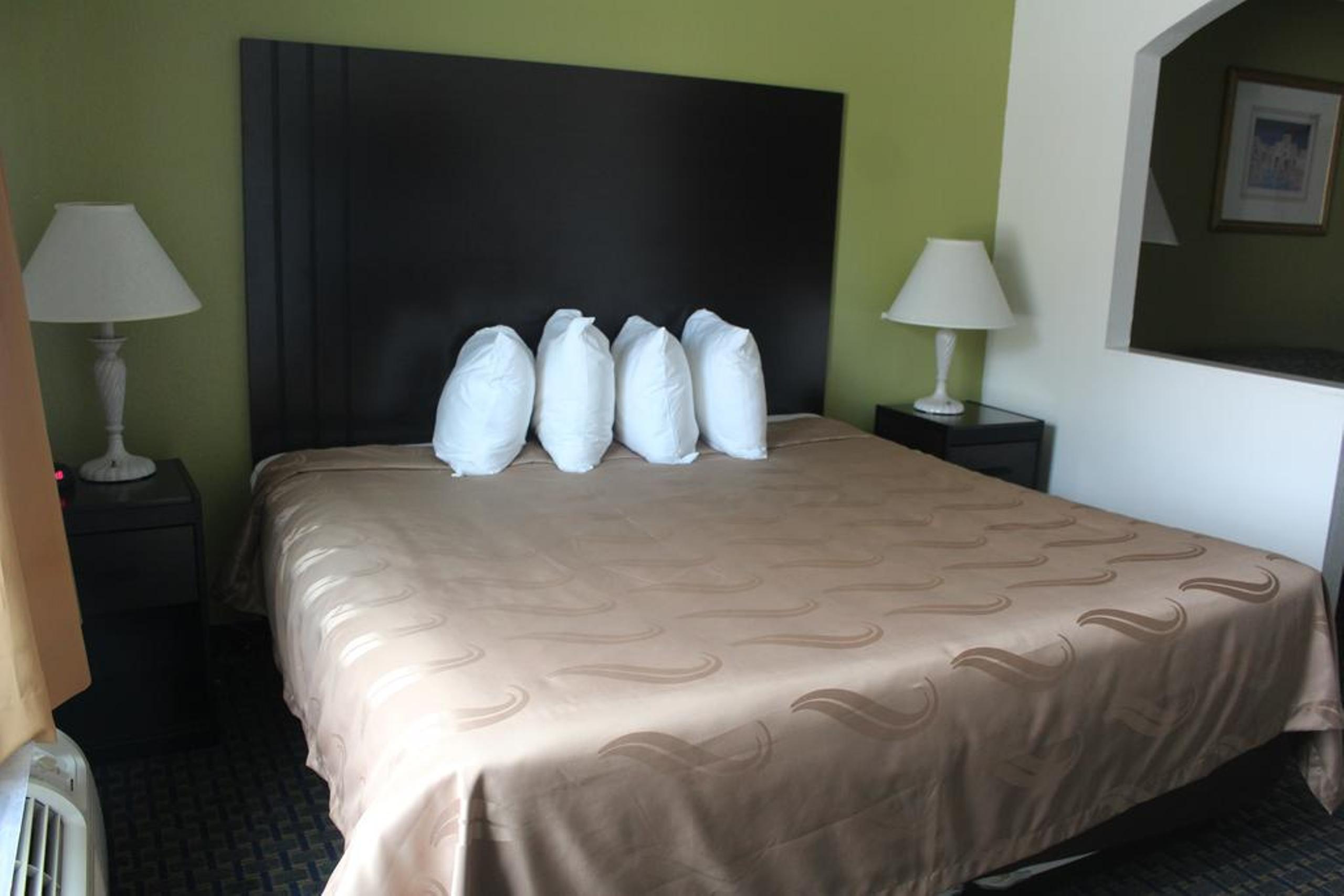 Quality Inn & Suites