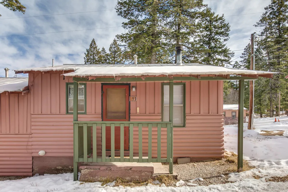 The Cabins At Cloudcroft