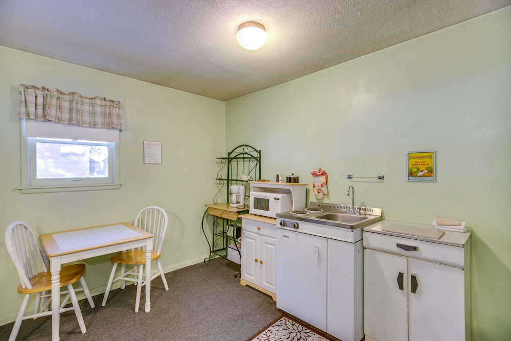 The Cabins At Cloudcroft