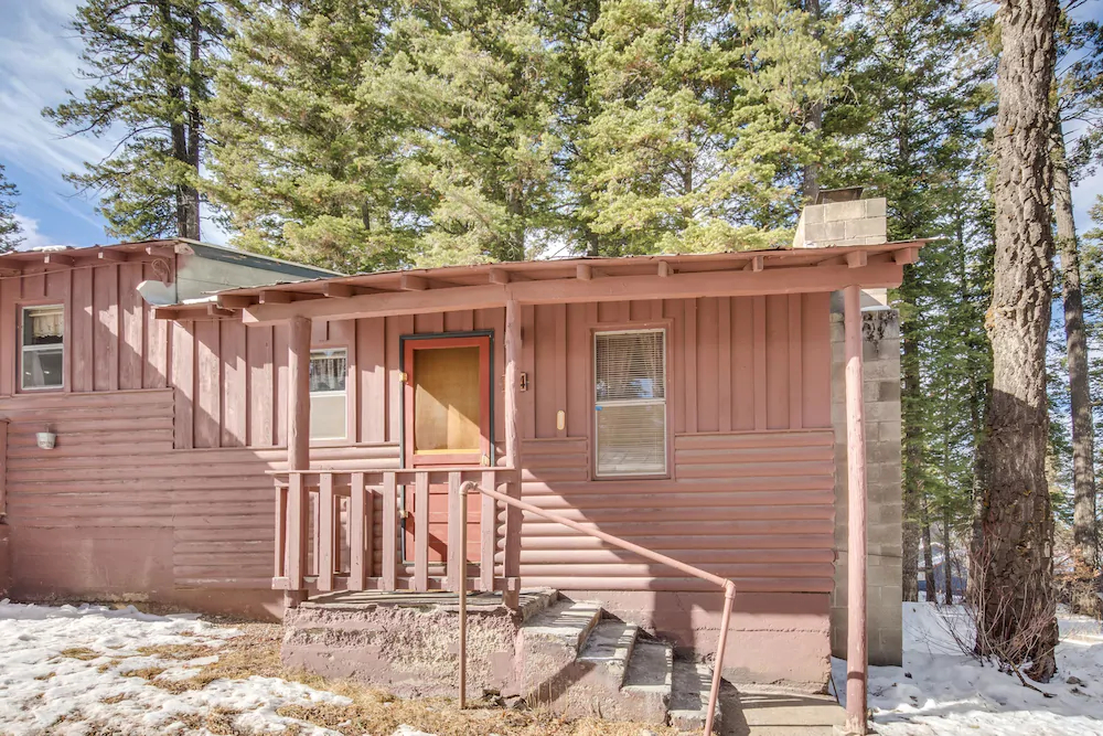 The Cabins At Cloudcroft