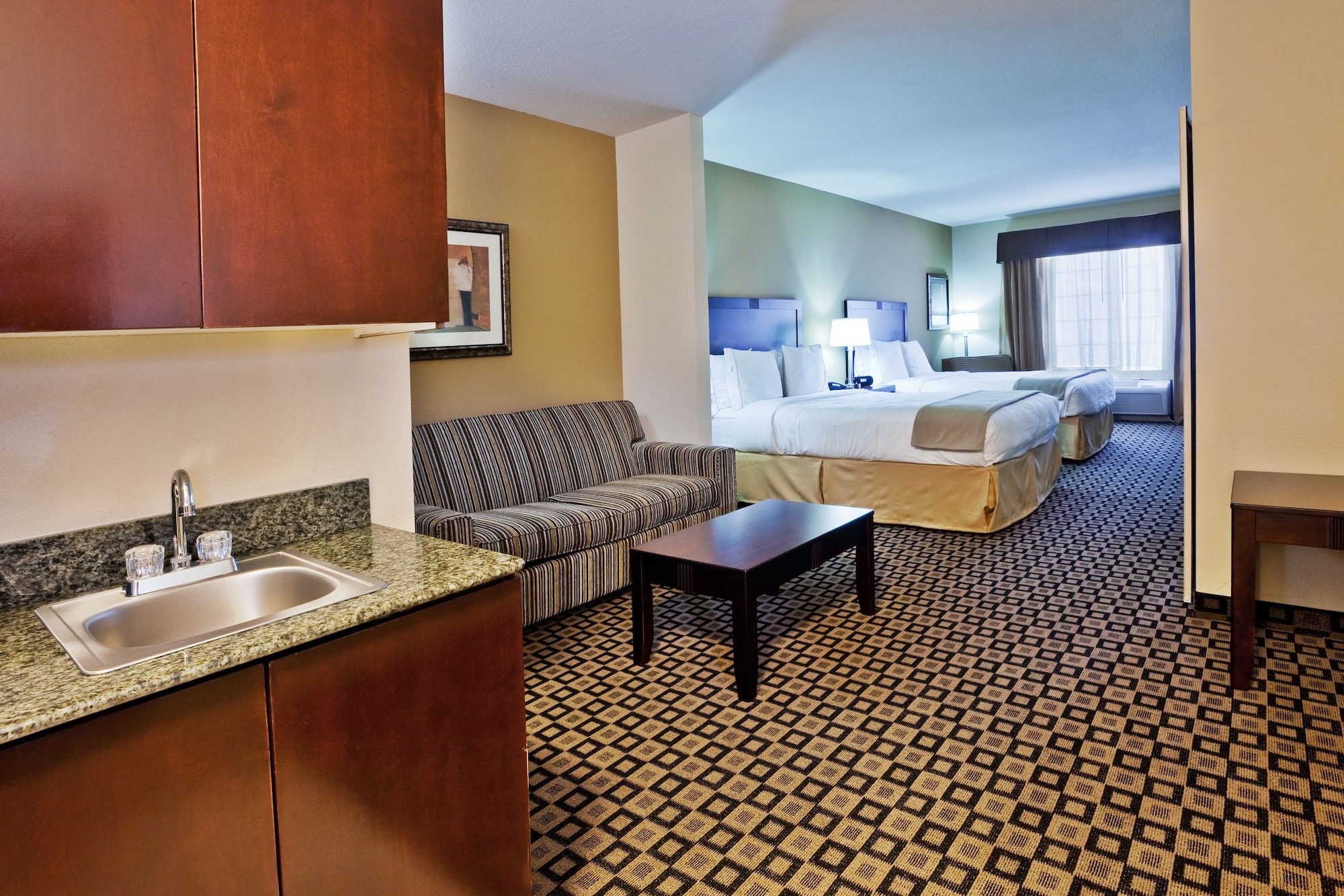 Holiday Inn Express Hotel & Suites Clovis