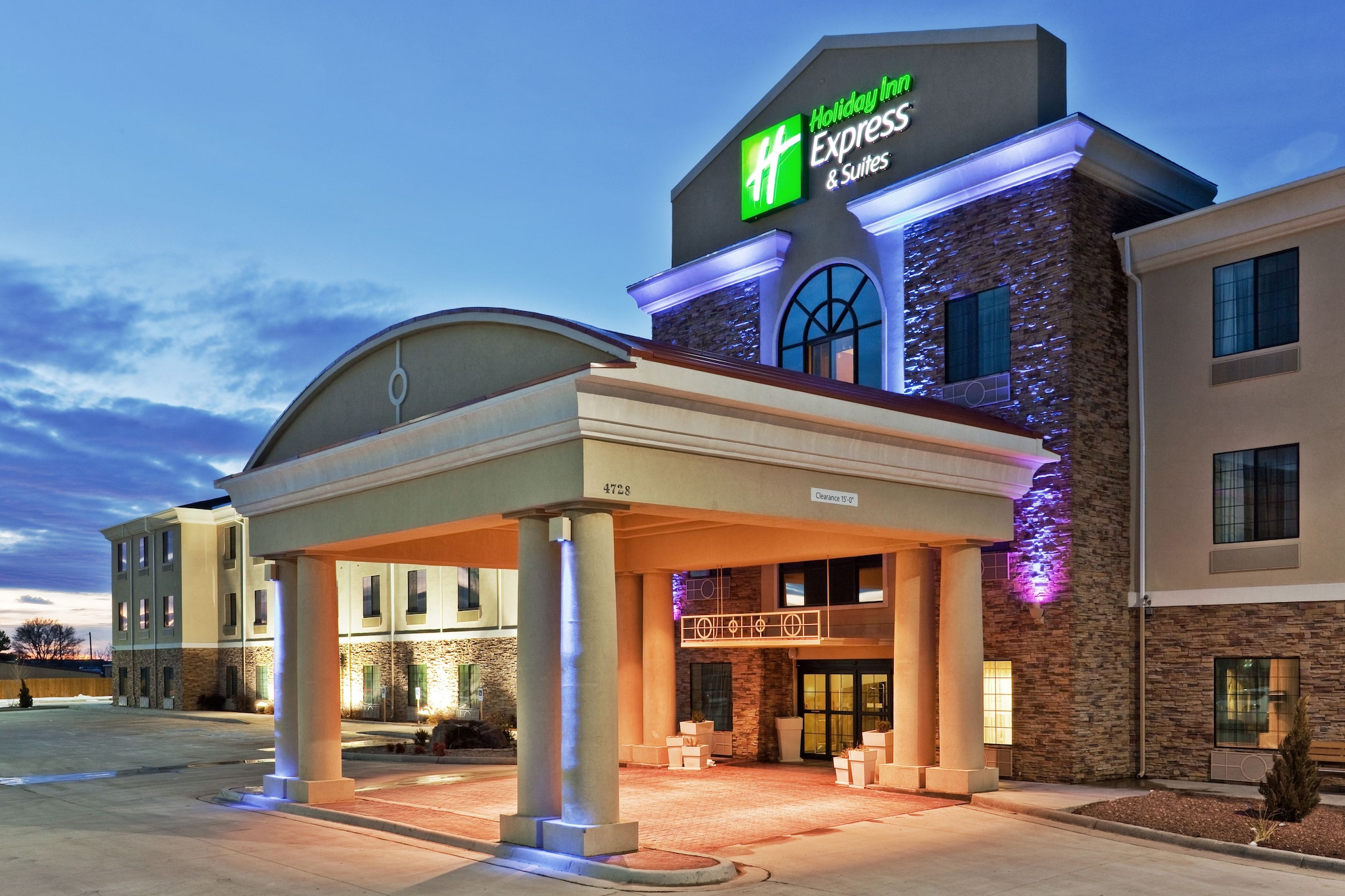 Holiday Inn Express Hotel & Suites Clovis