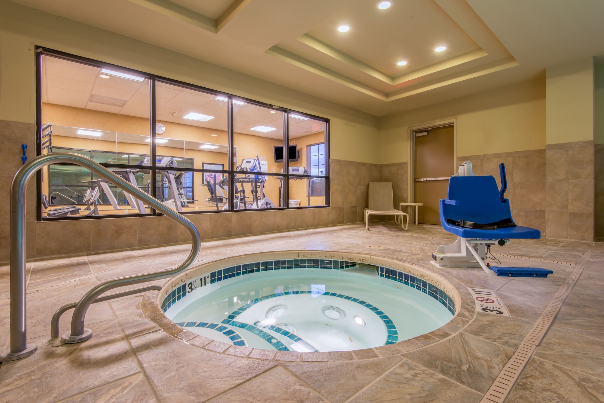 Holiday Inn Express Hotel & Suites Clovis