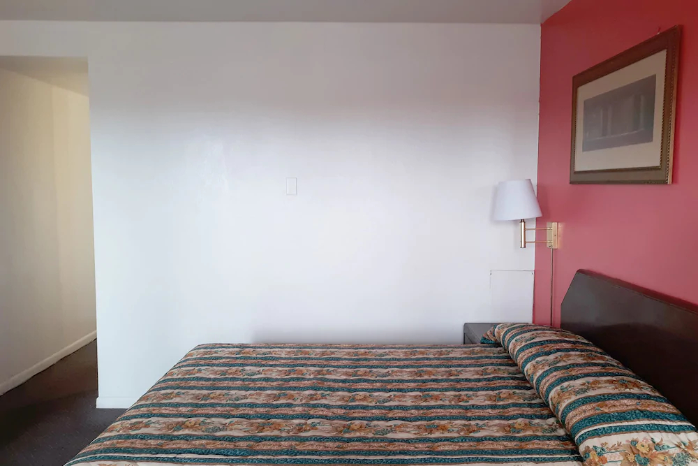 Hotel Kings at Clovis by OYO Rooms