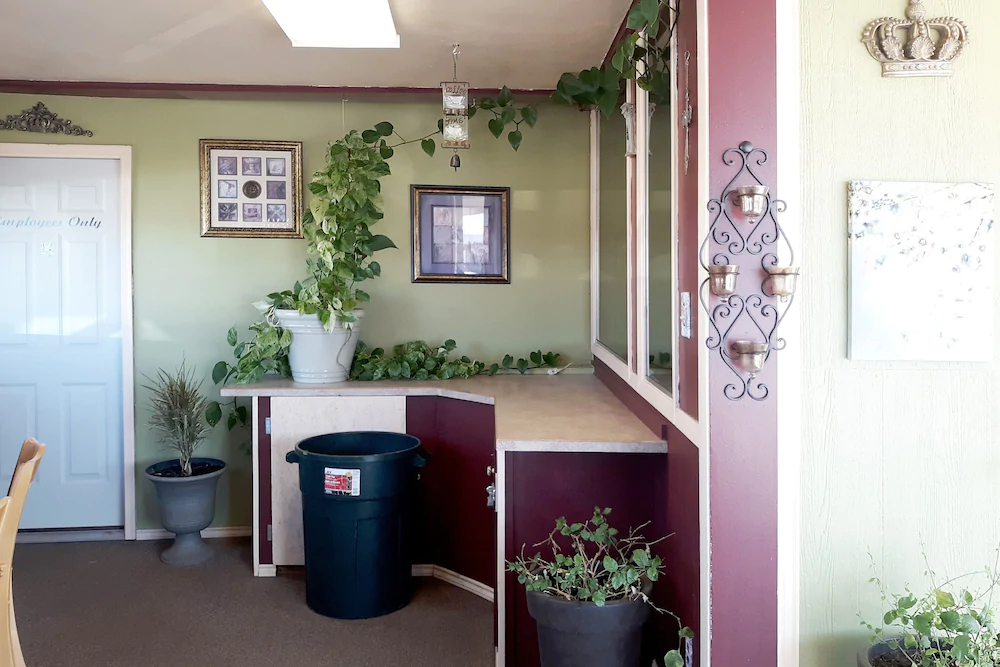 Hotel Kings at Clovis by OYO Rooms