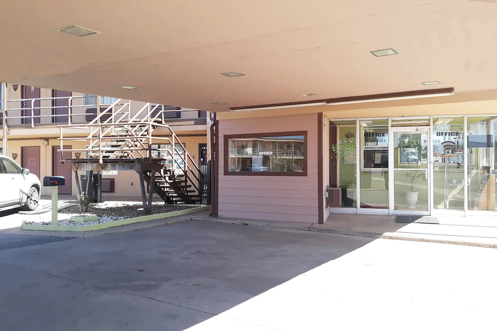 Hotel Kings at Clovis by OYO Rooms