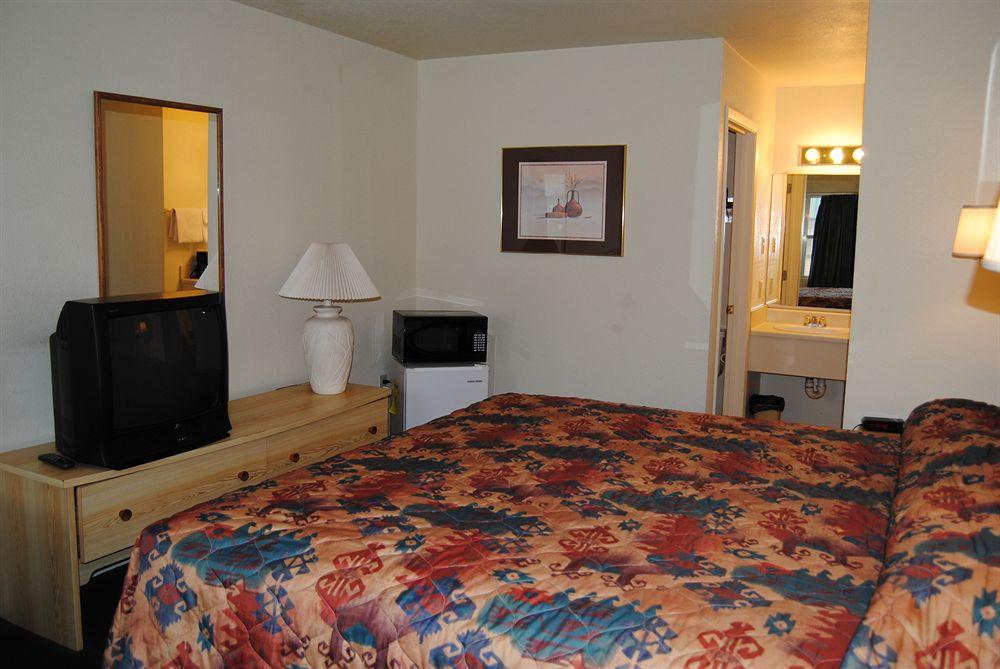 La Vista Inn