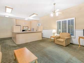 Days Inn by Wyndham Deming