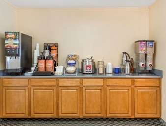 Days Inn by Wyndham Deming