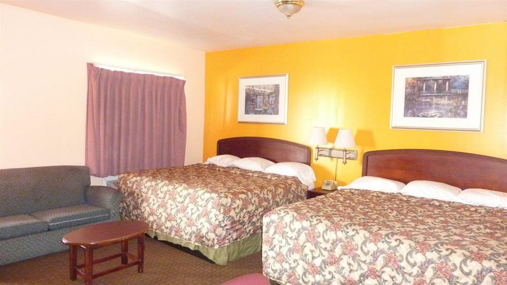 Executive Inn Deming