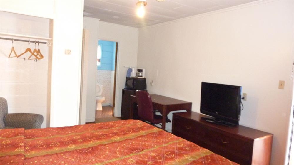 Executive Inn Deming