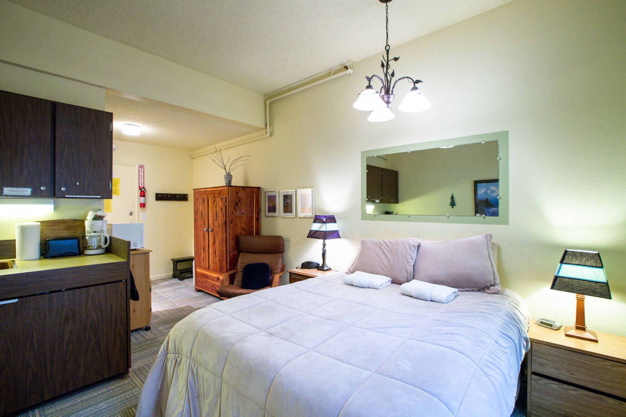Snowline Lodge by Mt. Baker Lodging