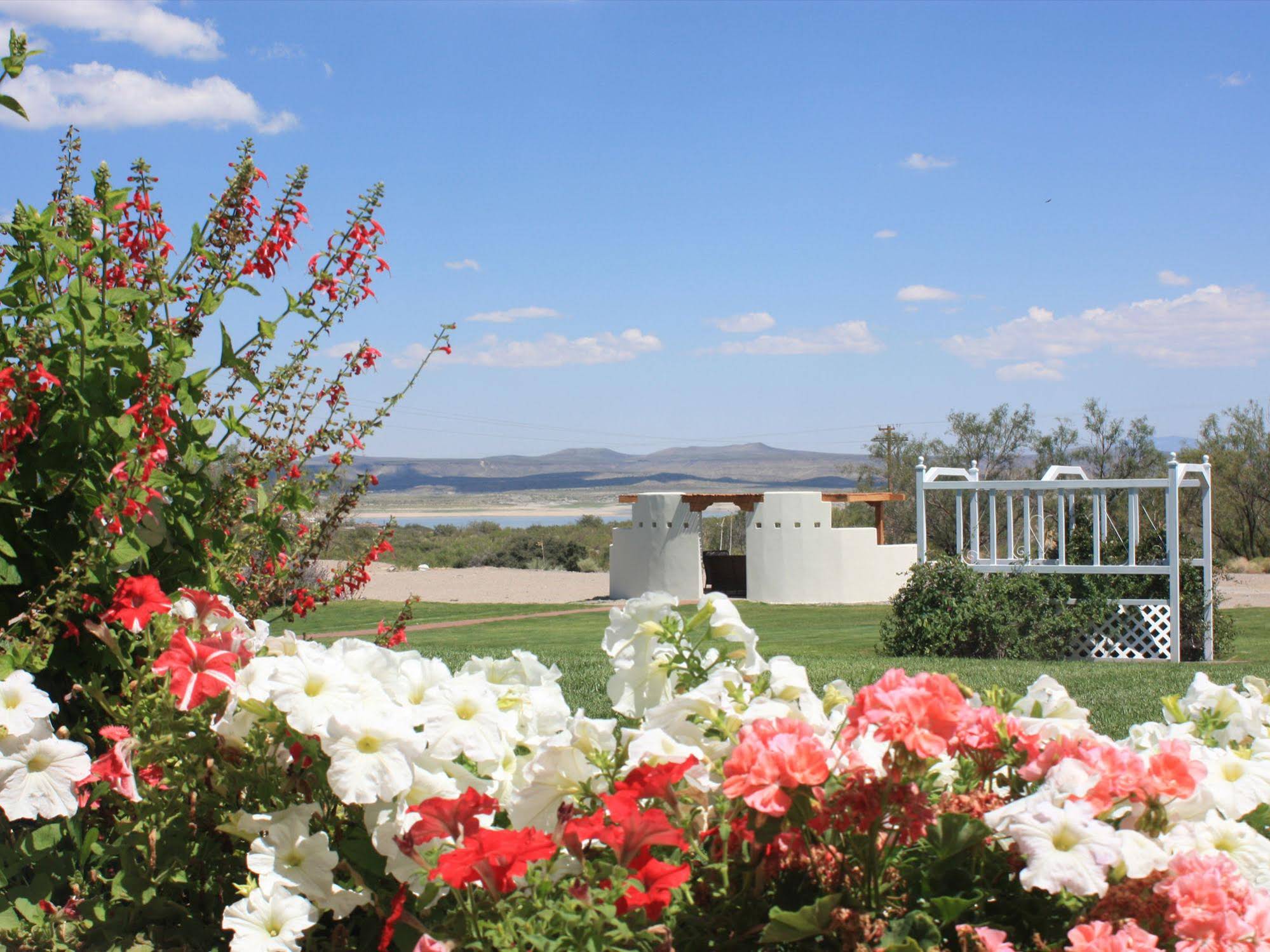 Elephant Butte Inn & Spa
