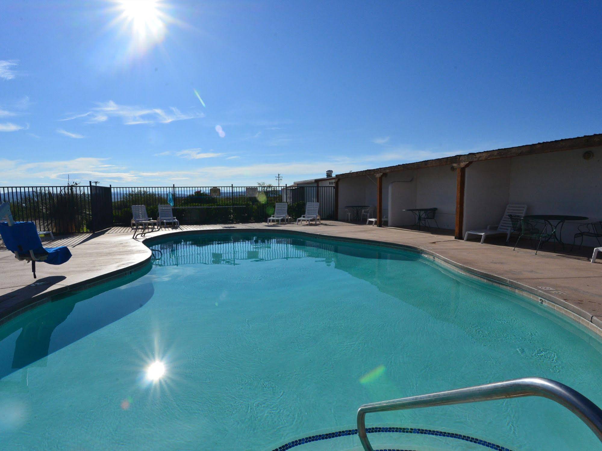 Elephant Butte Inn & Spa