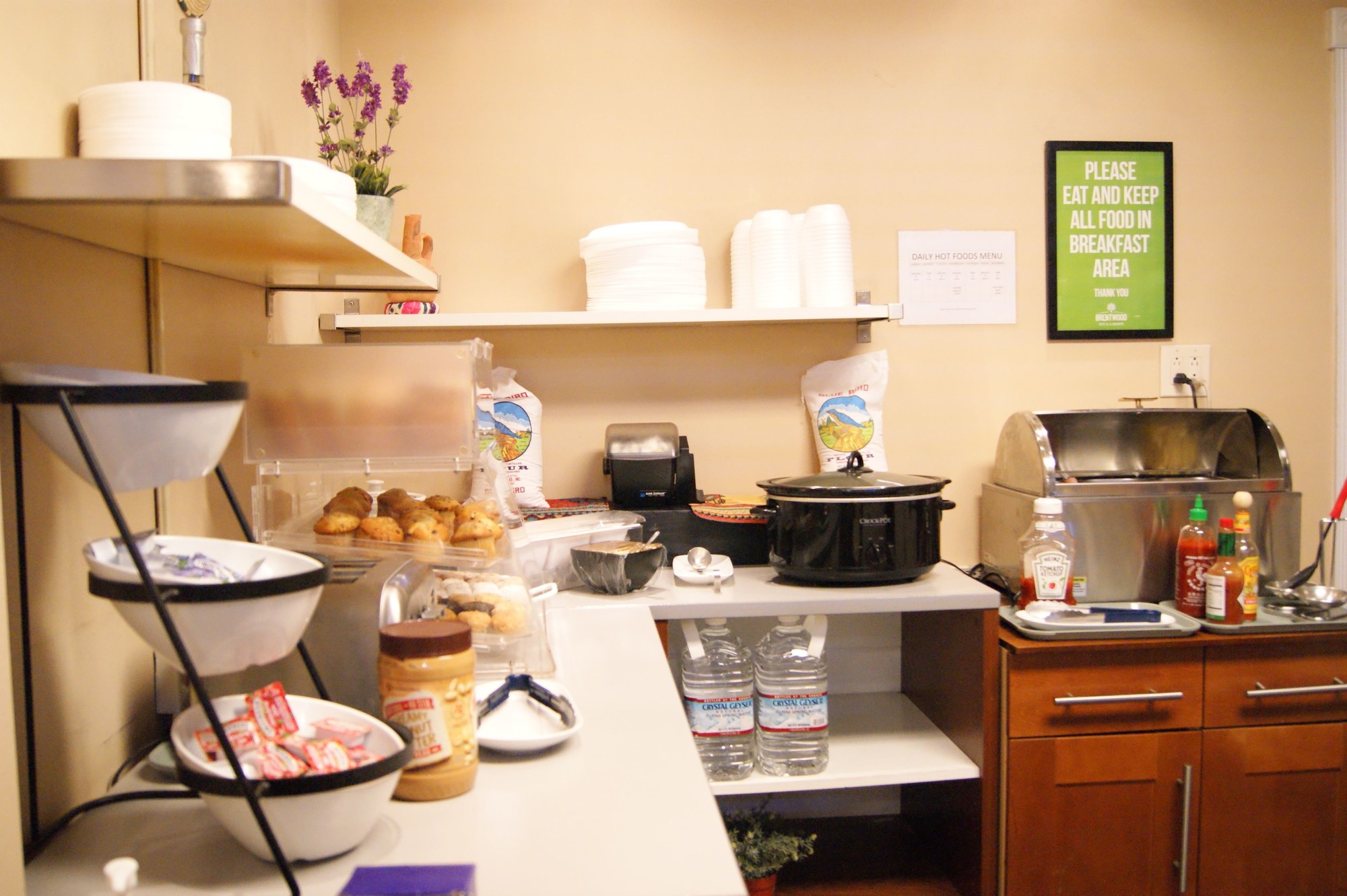 Brentwood Inn & Garden