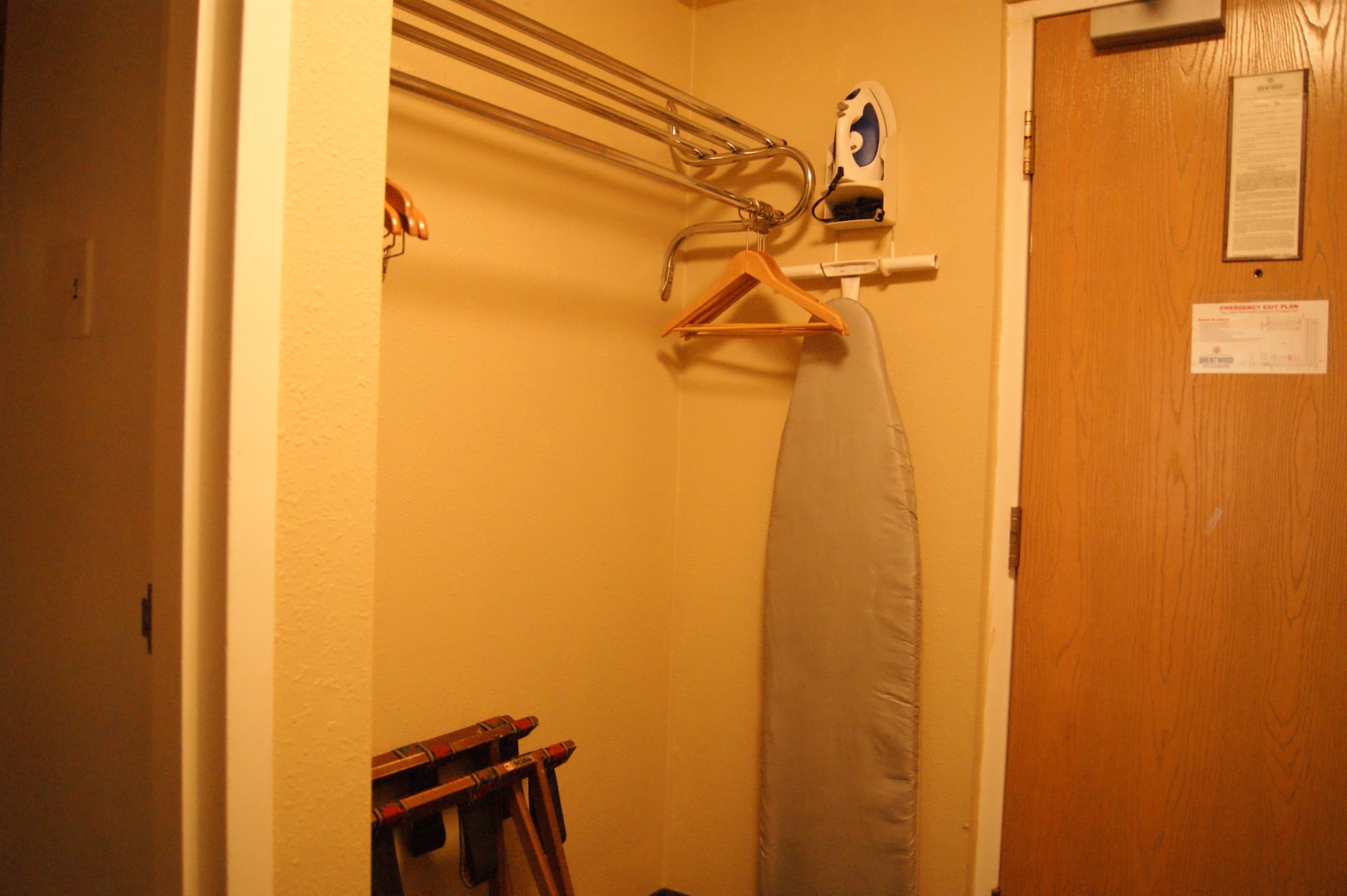 Brentwood Inn & Garden