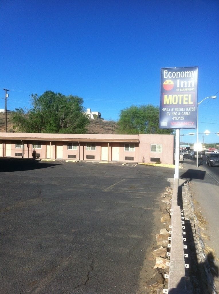 Economy Inn Farmington