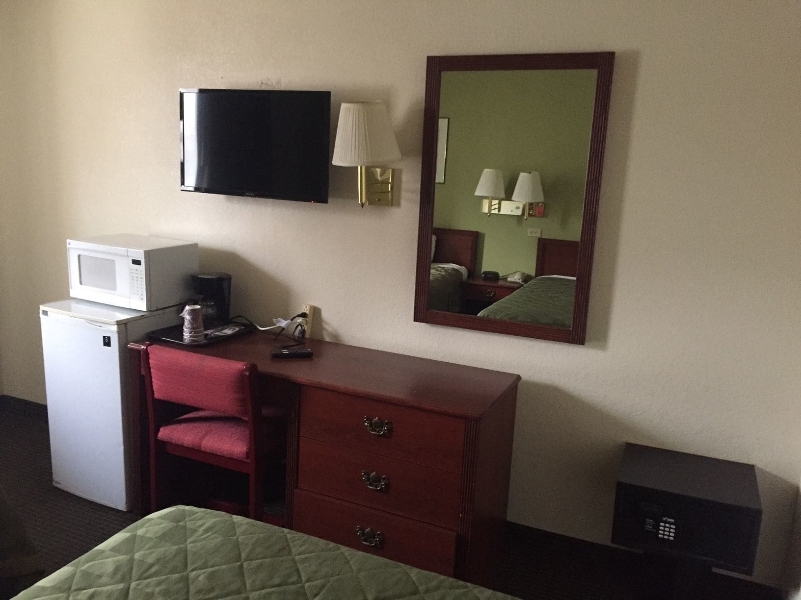 Farmington Inn