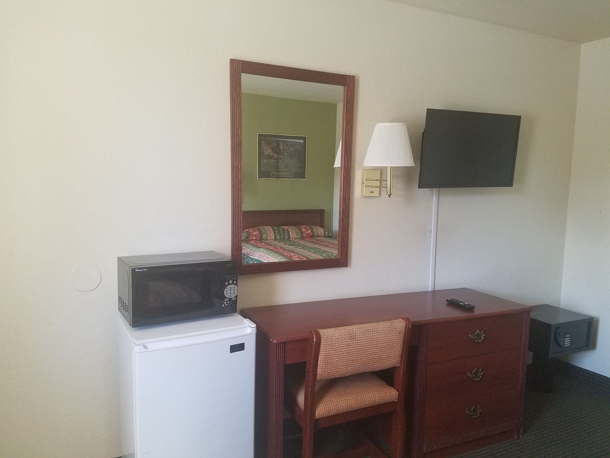 Farmington Inn