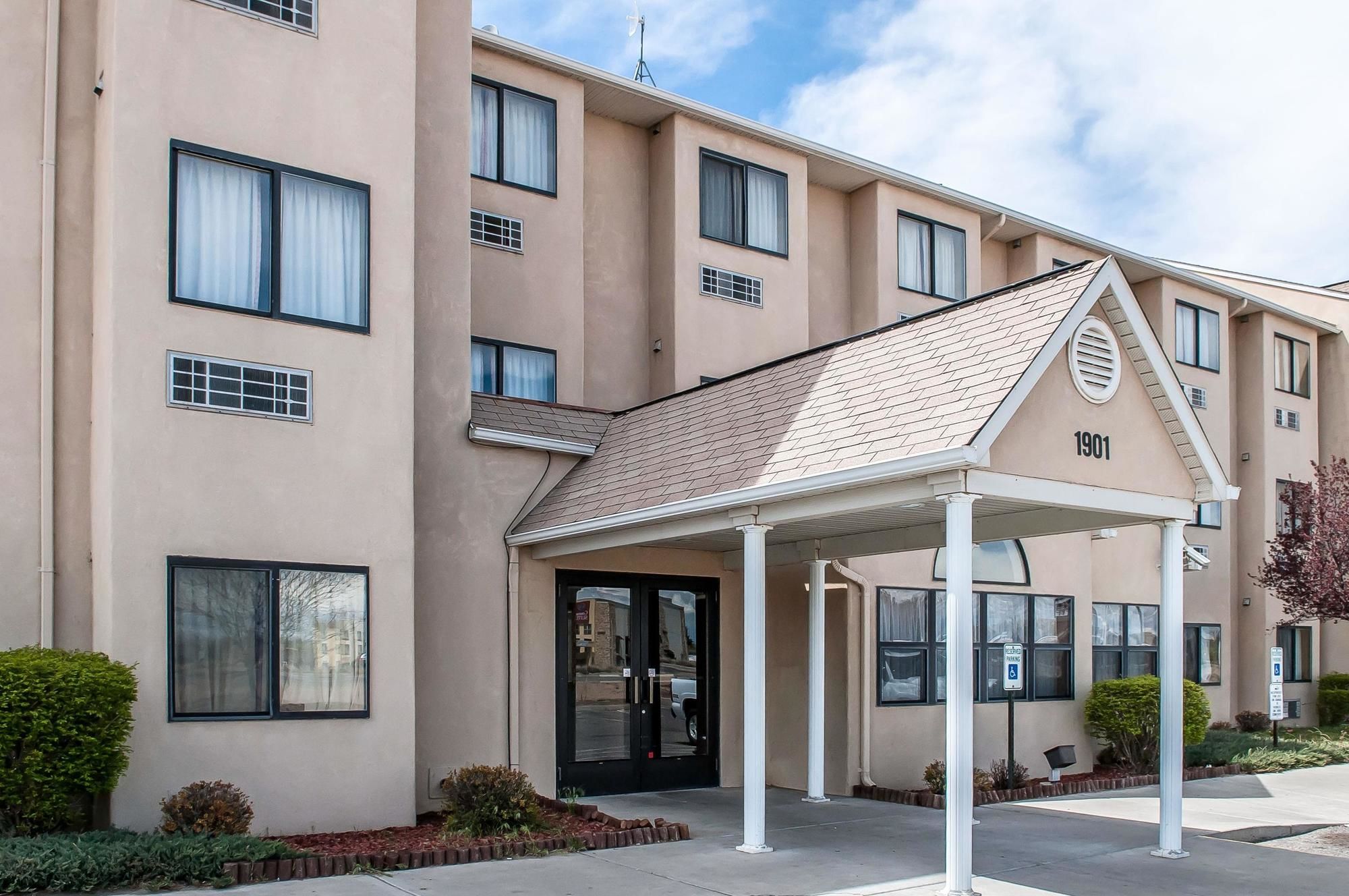 Baymont by Wyndham Farmington