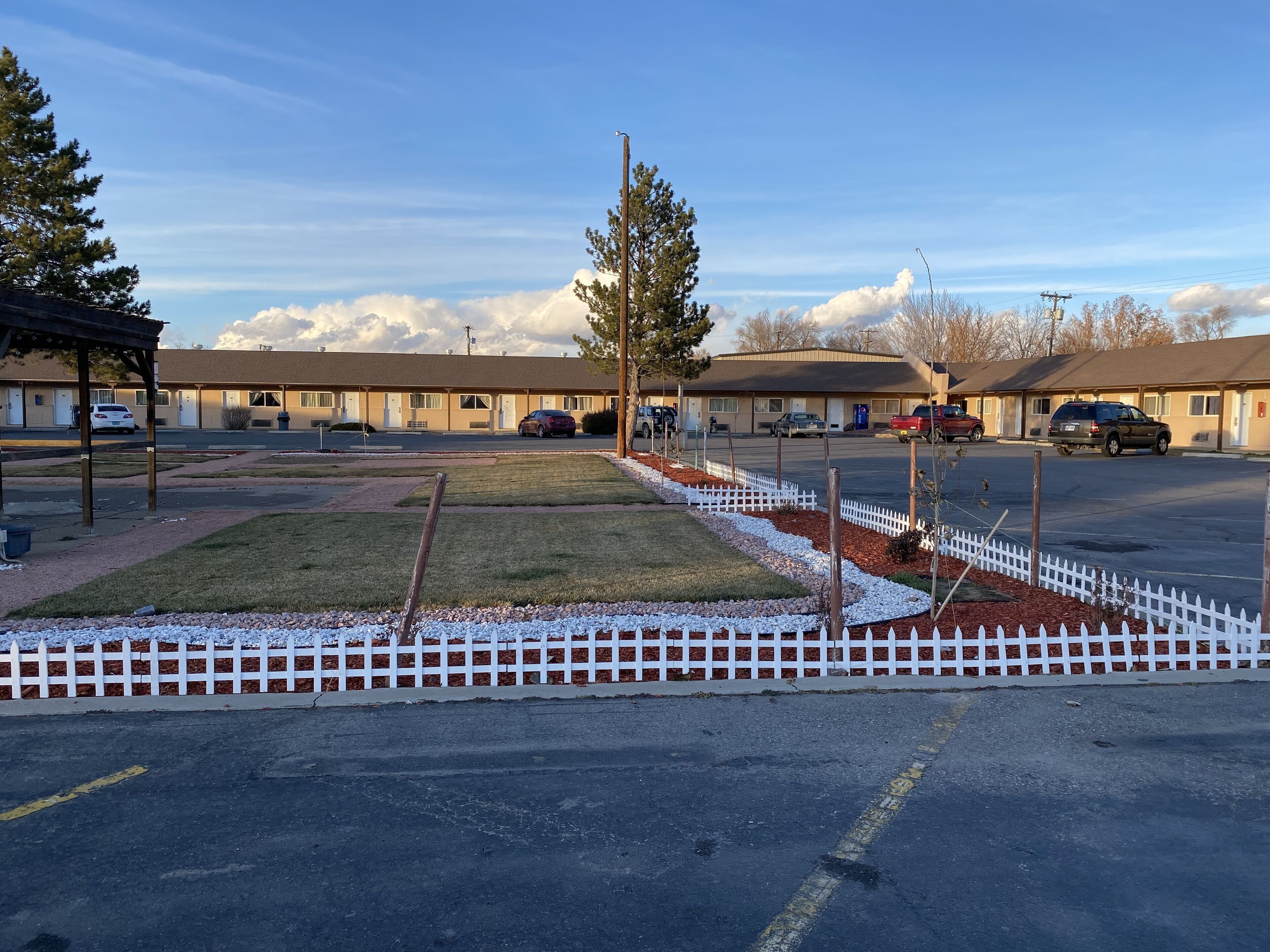 Travelodge by Wyndham Farmington Hwy 64