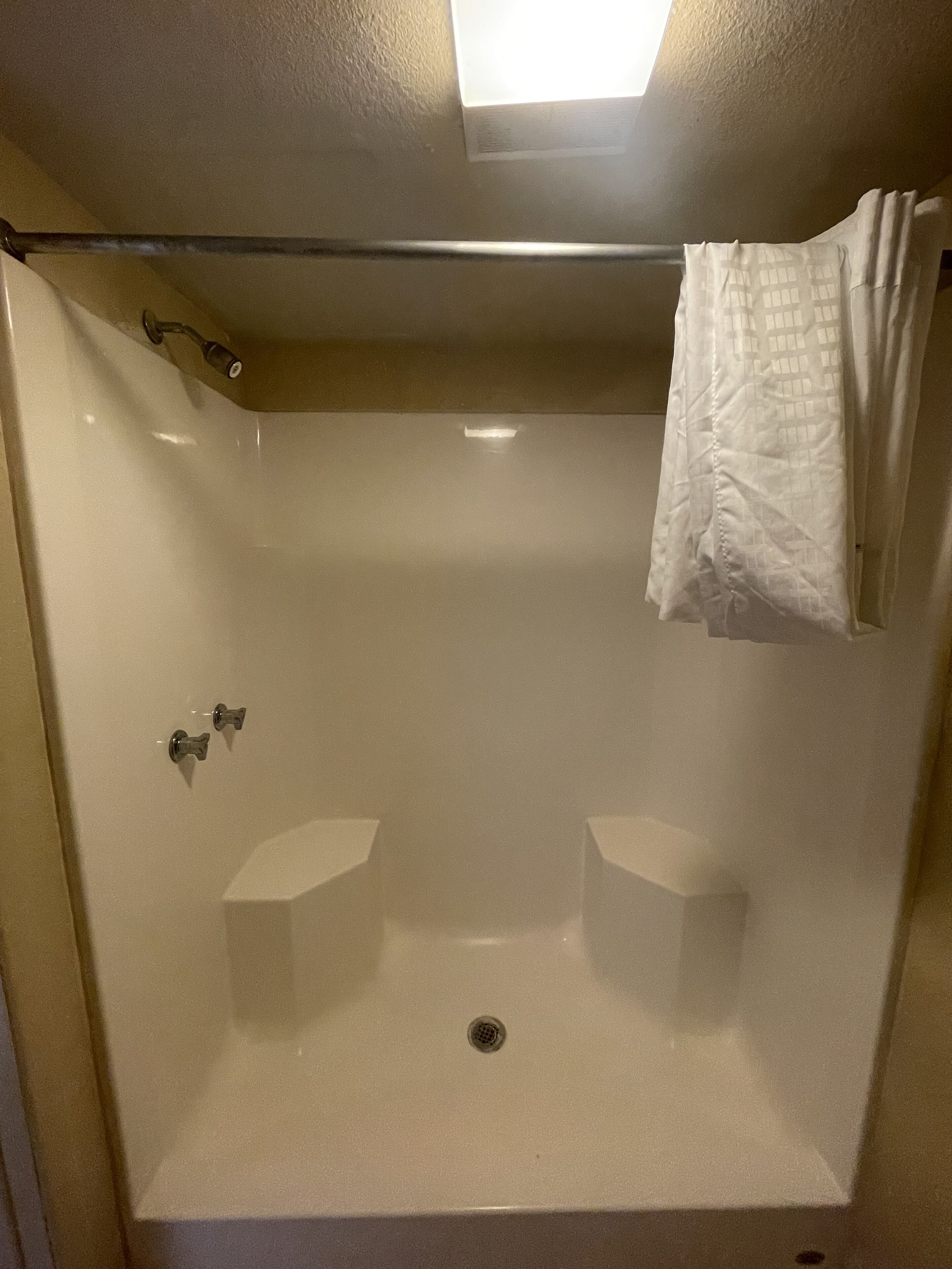 Travelodge by Wyndham Farmington Hwy 64