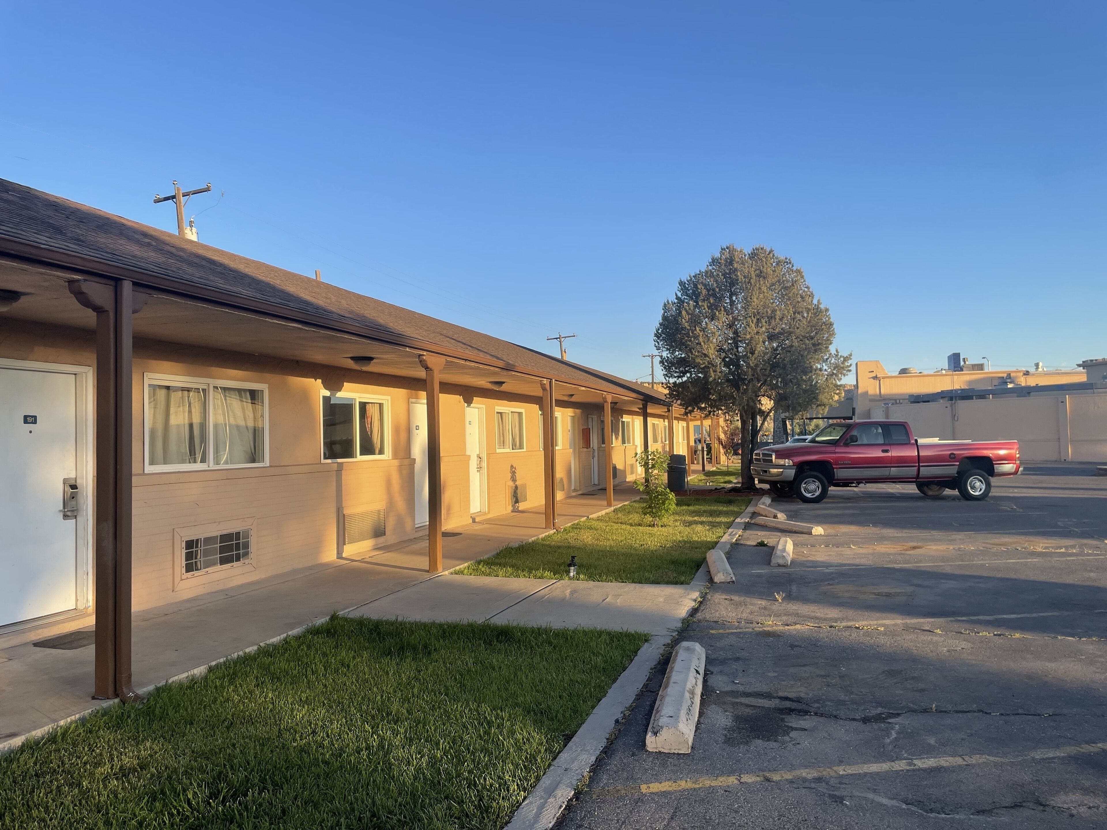 Travelodge by Wyndham Farmington Hwy 64