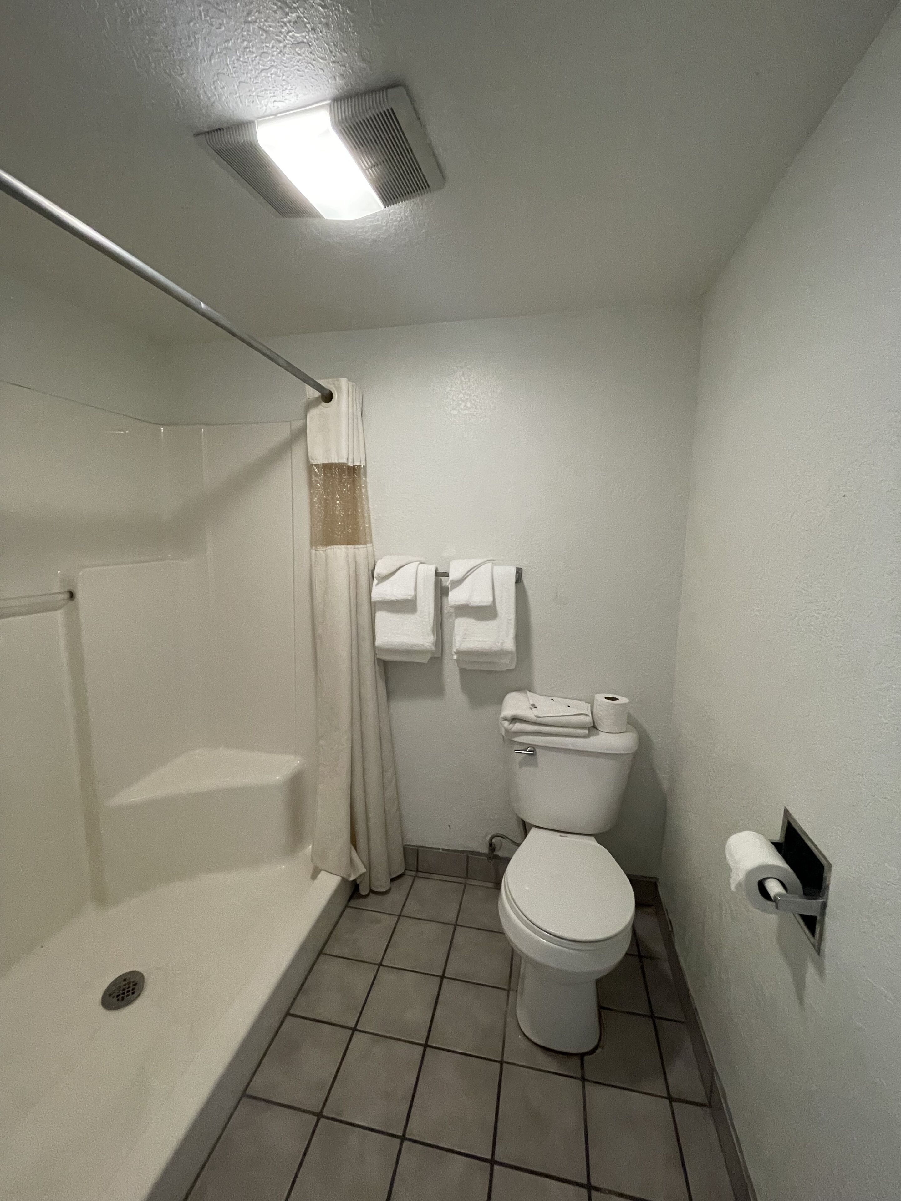 Travelodge by Wyndham Farmington Hwy 64