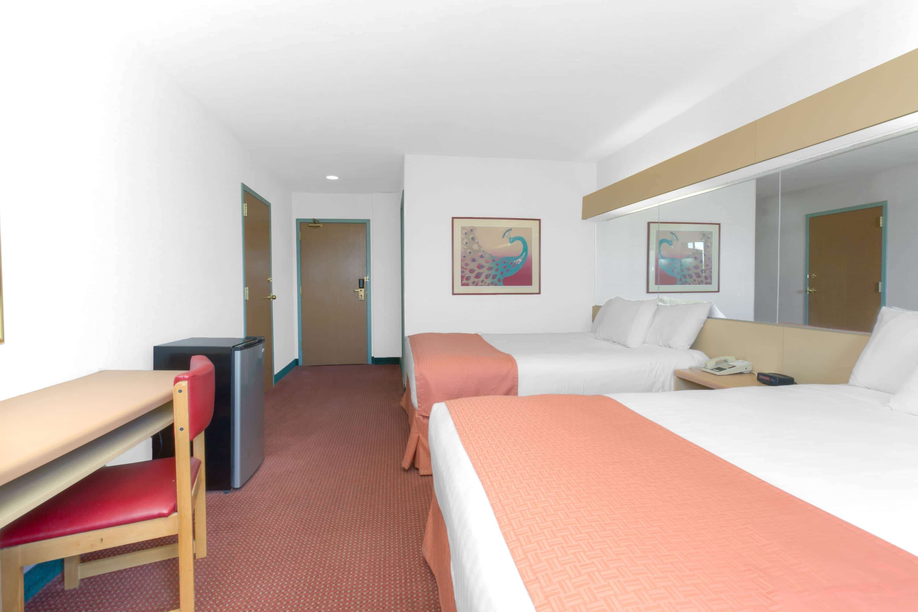 Microtel Inn & Suites by Wyndham Gallup