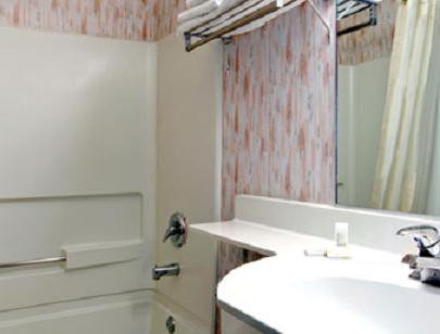 Microtel Inn & Suites by Wyndham Gallup