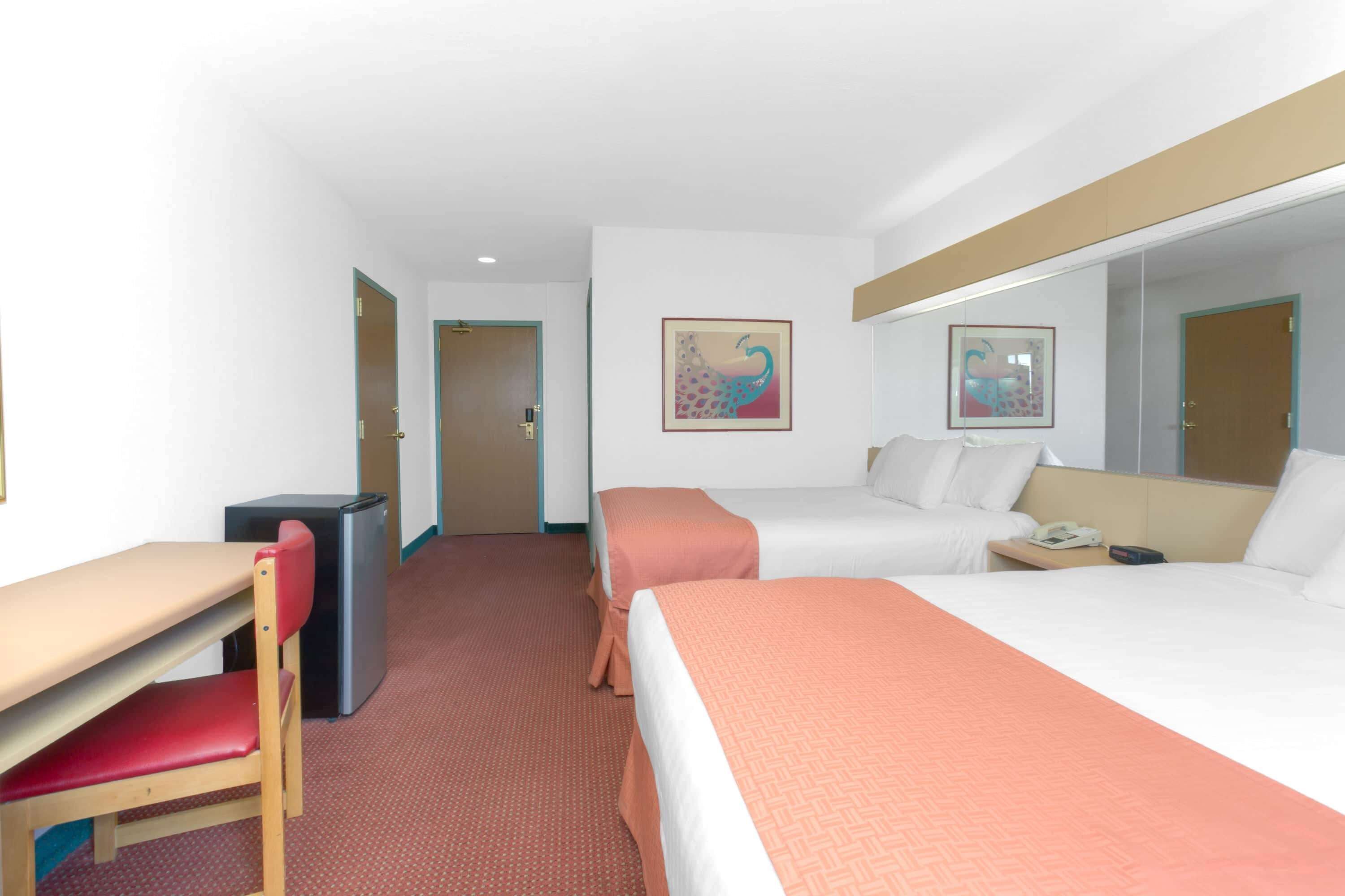 Microtel Inn & Suites by Wyndham Gallup