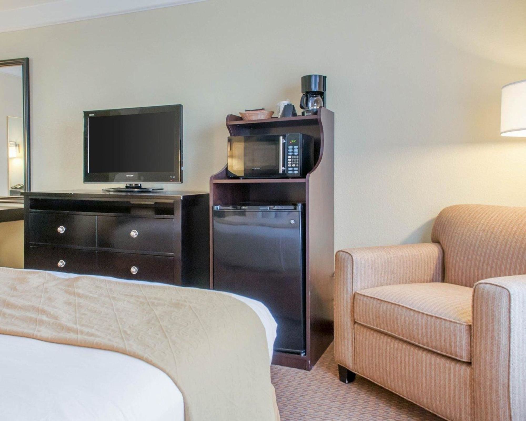 Quality Inn & Suites Gallup I-40 Exit 20