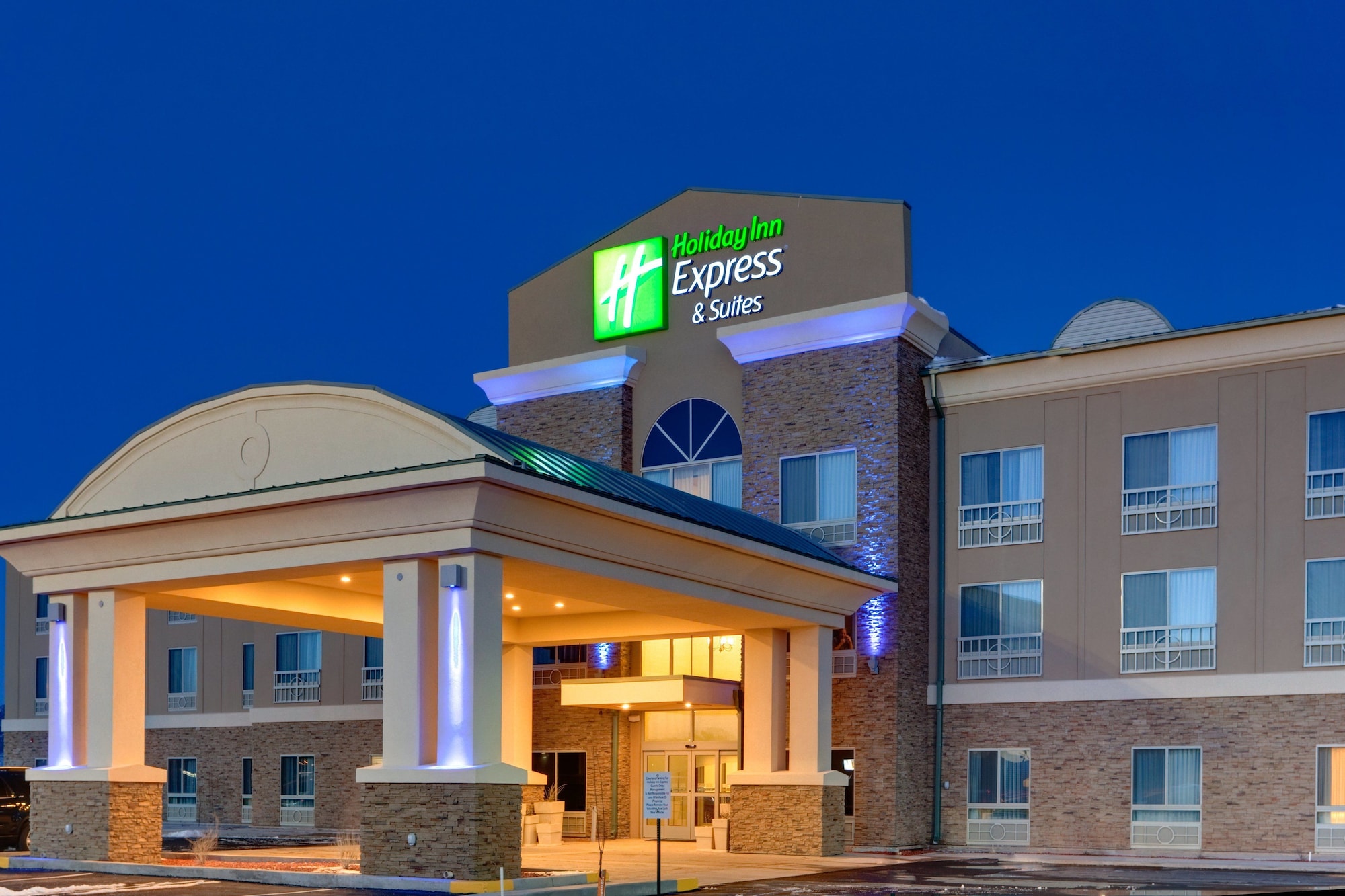 Holiday Inn Express Hotel & Suites Grants - Milan
